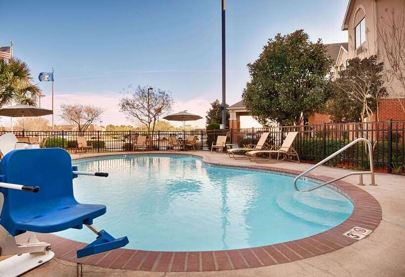 Best Western Plus Executive Hotel & Suites