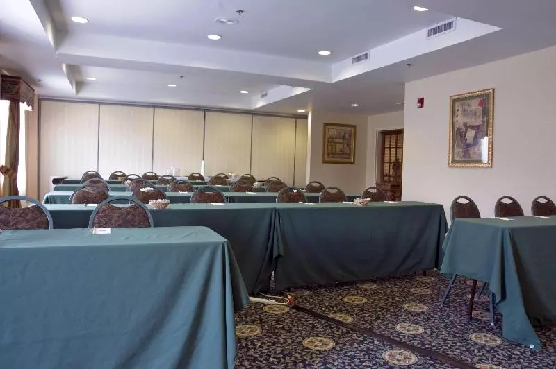 Best Western Plus Executive Hotel & Suites