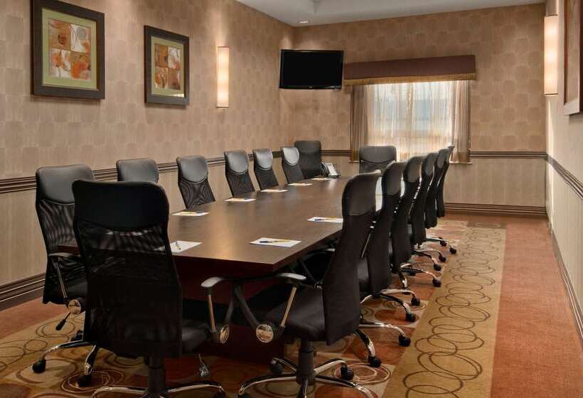 فندق Best Western Premier Freeport Inn Calgary Airport