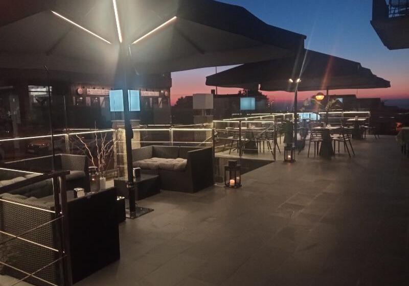 هتل Calas De Liencres