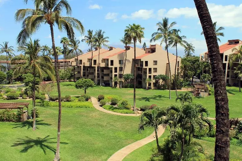 Hotel Castle Kama Ole Sands