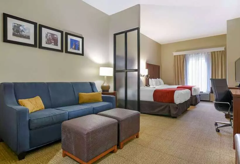 هتل Comfort Suites Fultondale I65 Near I22