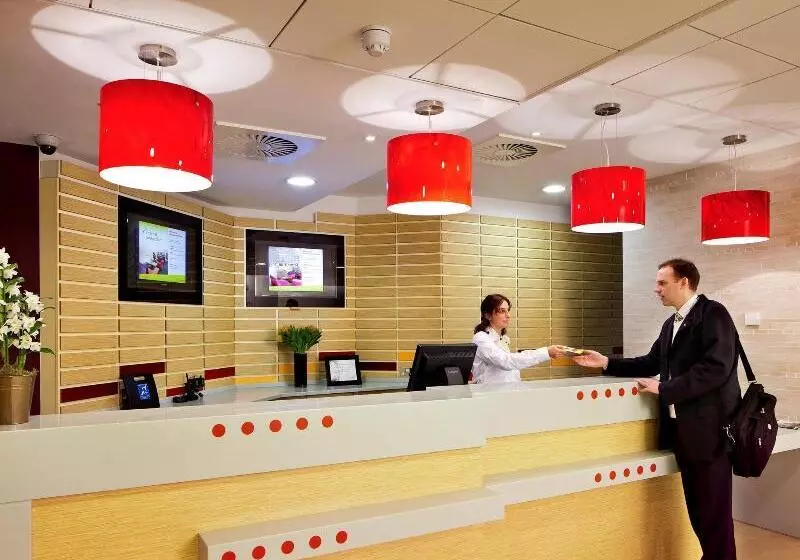 בית מלון כפרי Ibis Aberdeen Centre – Quayside