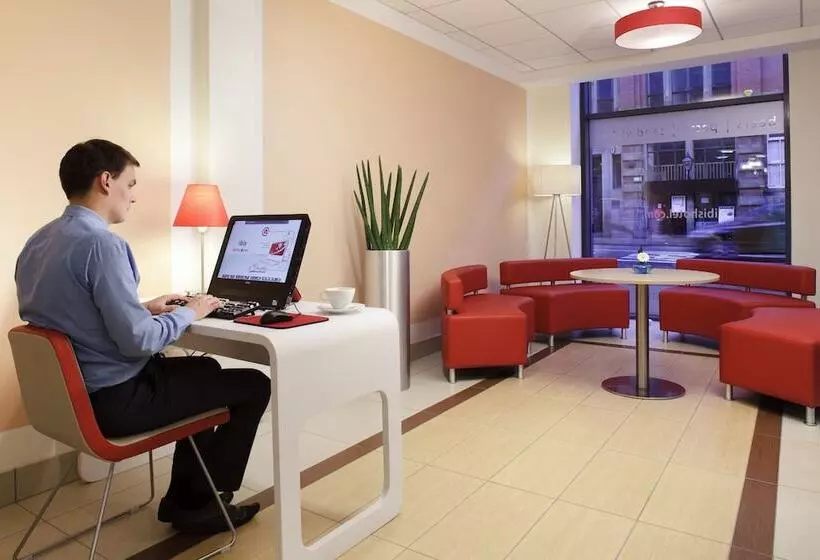 בית מלון כפרי Ibis Aberdeen Centre – Quayside