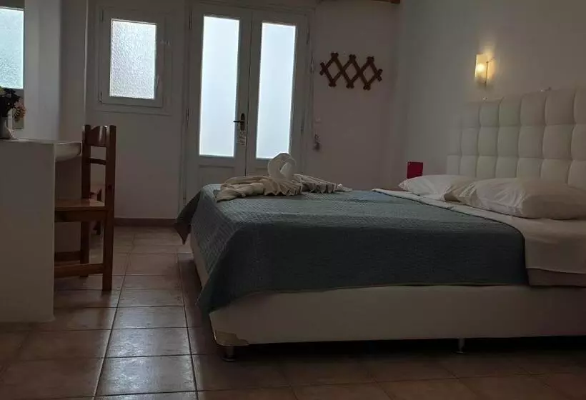 Отель Iliada Odysseas Resort