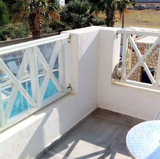 Отель Iliada Odysseas Resort