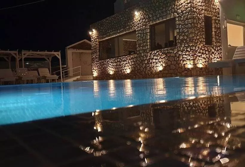 Отель Iliada Odysseas Resort