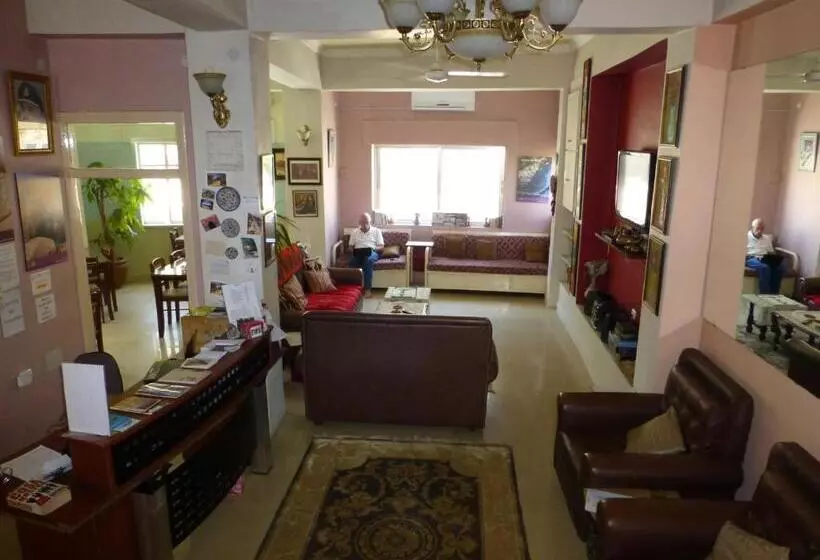 ホテル Jordan Tower