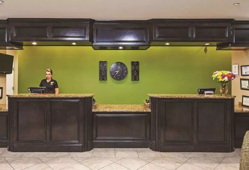 酒店 La Quinta Inn & Suites By Wyndham Livingston