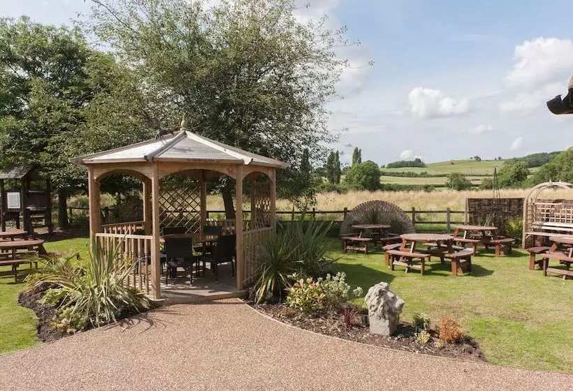 Hotel Meadow Farm Redditch By Marstons Inns