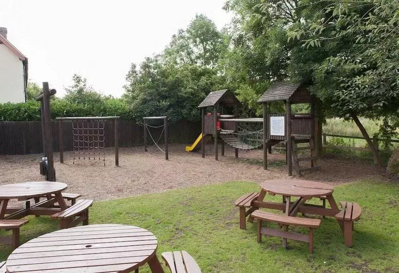 Hotel Meadow Farm Redditch By Marstons Inns