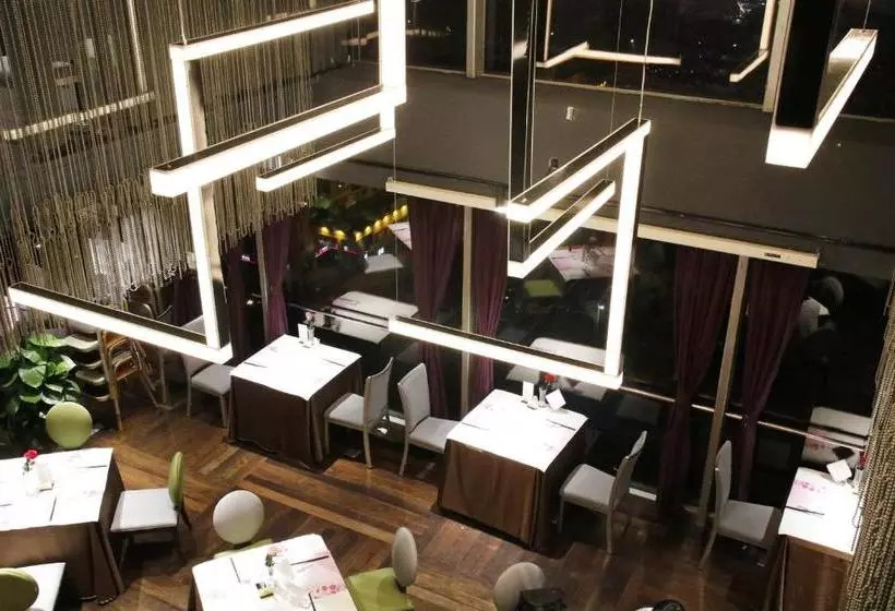 ホテル Guangzhou Nansha Pearl River Delta World Trade Center Tower