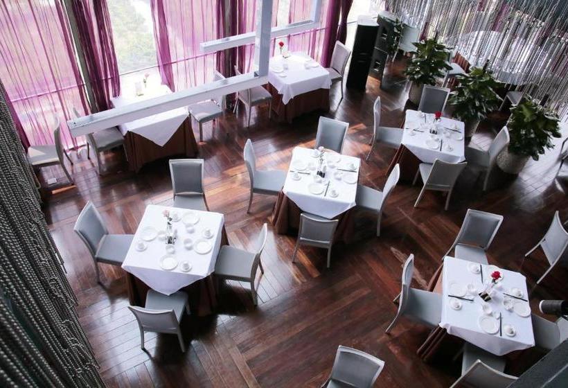 ホテル Guangzhou Nansha Pearl River Delta World Trade Center Tower