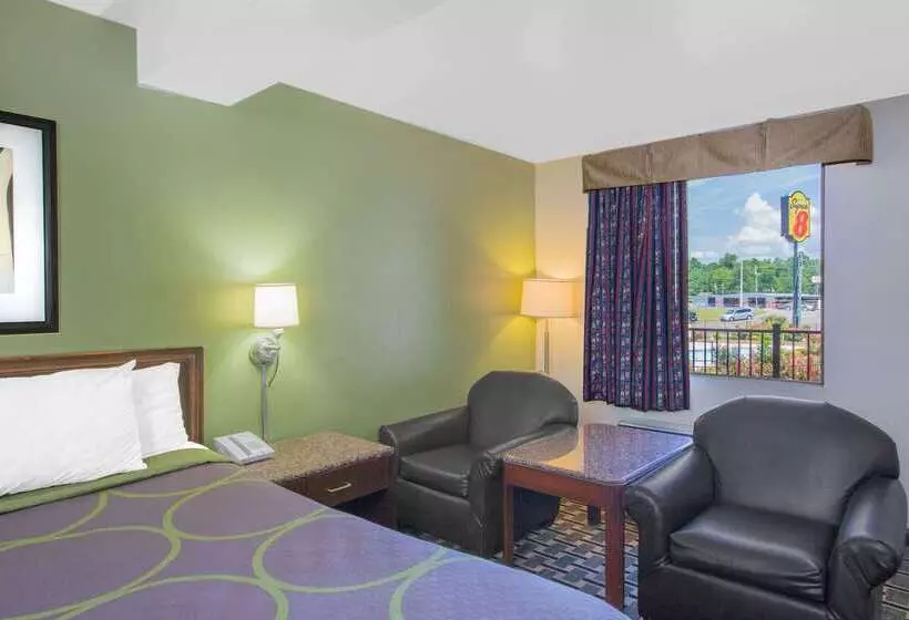 فندق Super 8 By Wyndham Jasper