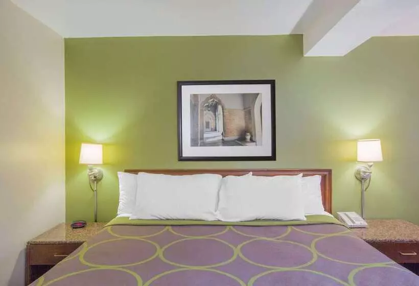 فندق Super 8 By Wyndham Jasper