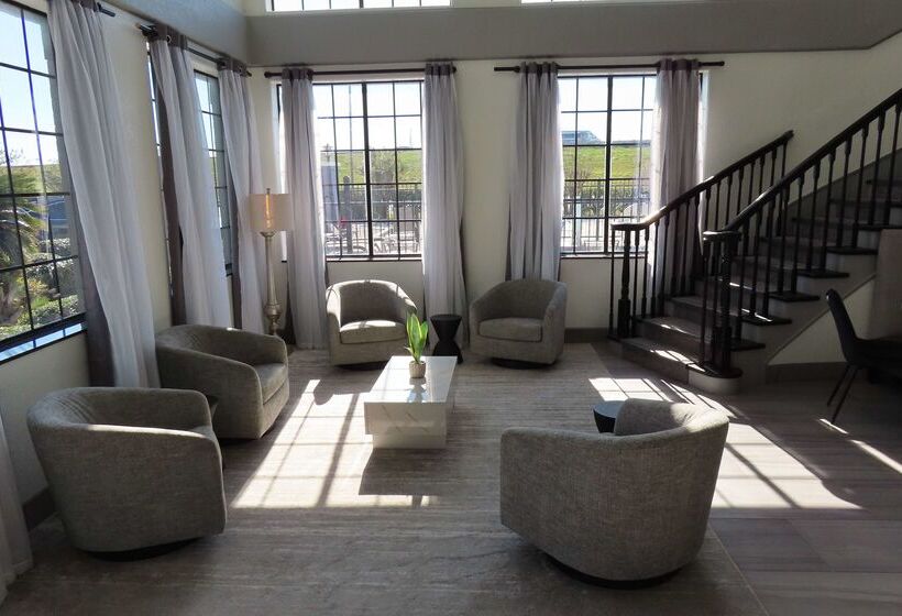 בית מלון כפרי Best Western Texas City I 45