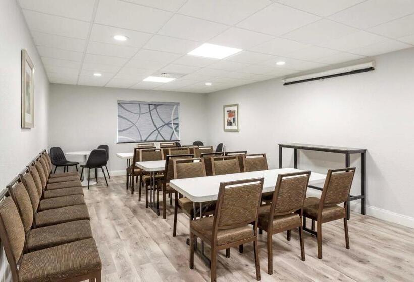 בית מלון כפרי Best Western Texas City I 45