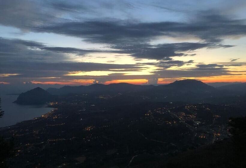 فندق Villa San Giovanni