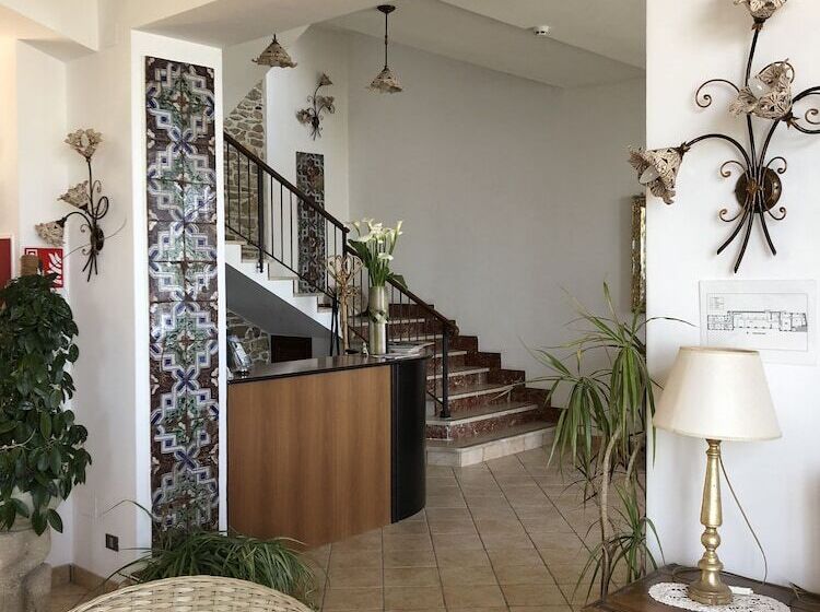 فندق Villa San Giovanni