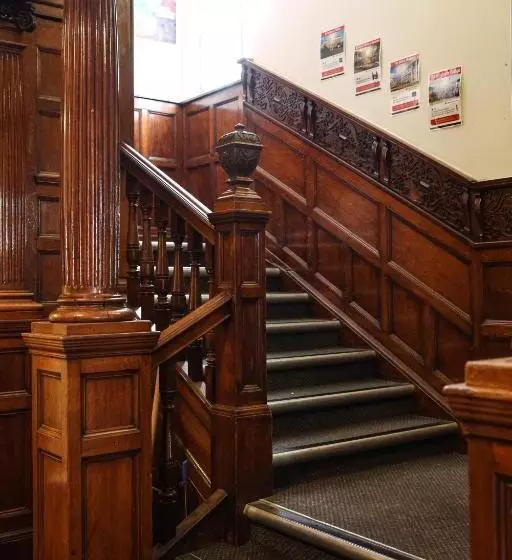 Astor Hyde Park Hostel