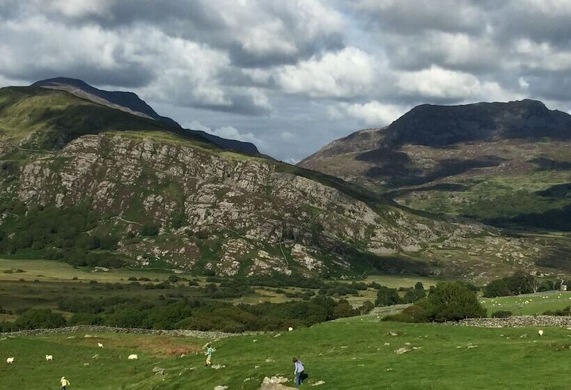 צימר Llandudno Hostel