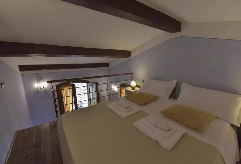 Aamiaismajoitus (B&B) Sani Tourist House