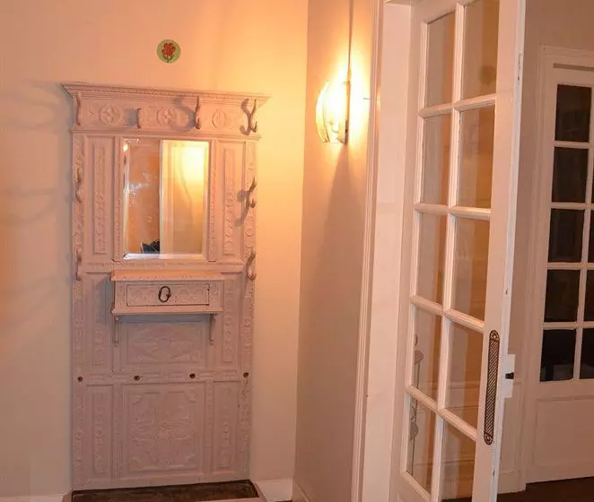 簡易ホテル Justabed