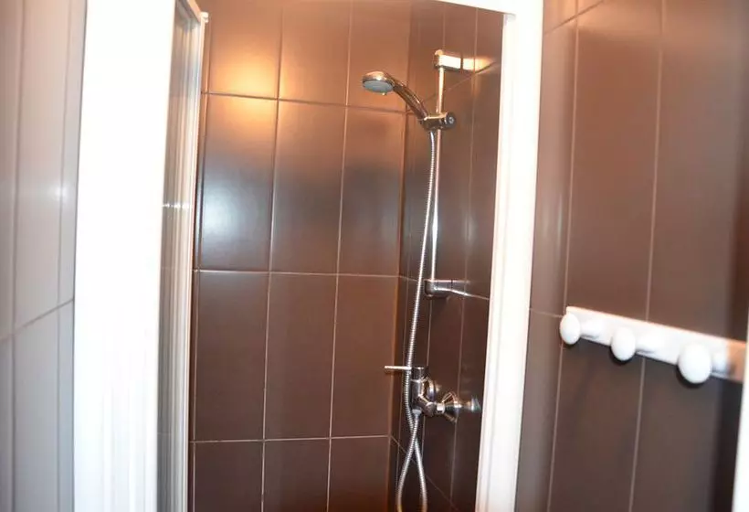 簡易ホテル Justabed