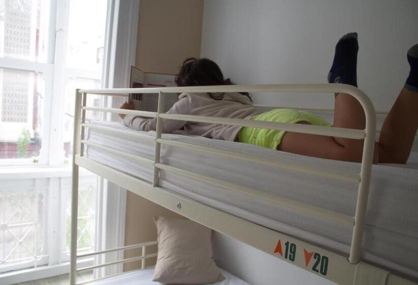 Hostel Royalty Albergue