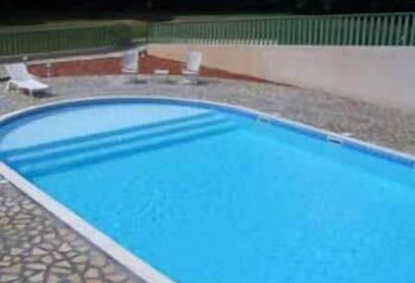 בית מלון כפרי Le Clos Du Prince