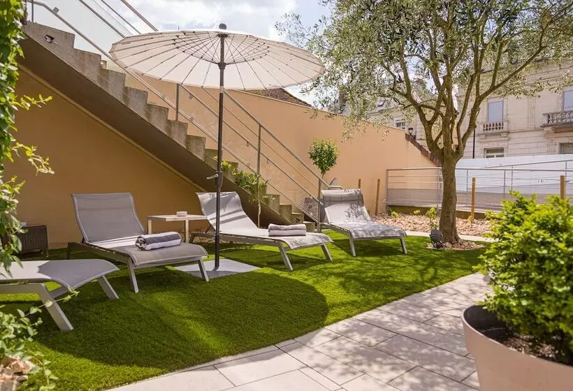 Отель Maison Doucet Relais & Châteaux