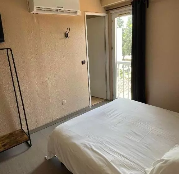 فندق & Restaurant Le Mejean Parc Des Expositions