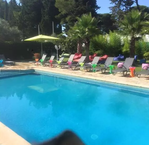 فندق & Restaurant Le Mejean Parc Des Expositions