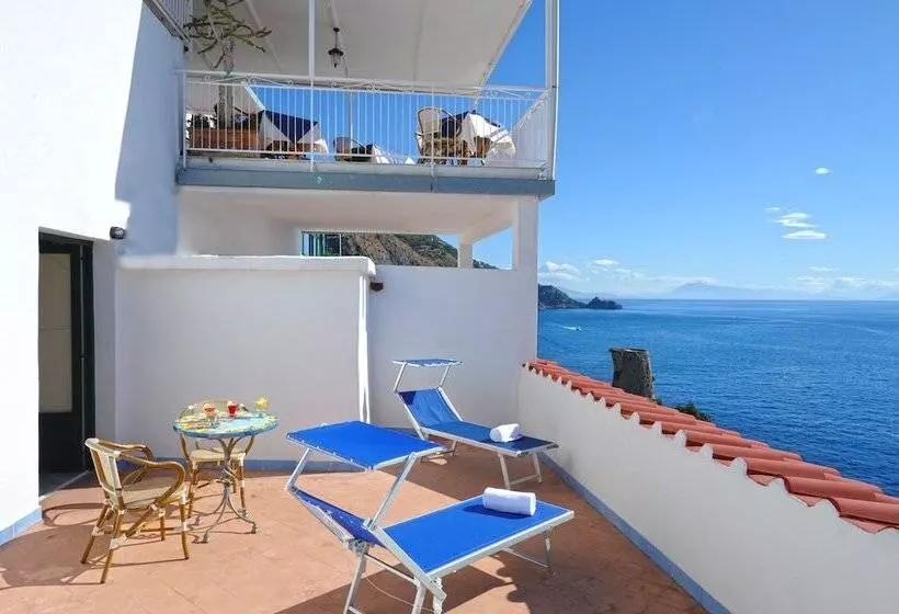 فندق Torre Saracena