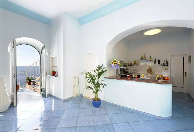 فندق Torre Saracena