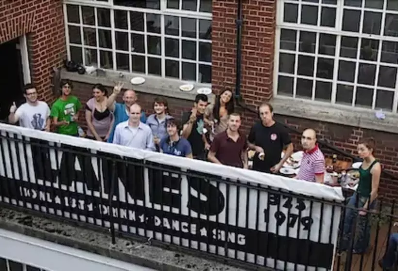 호스텔 Rock N Bowl