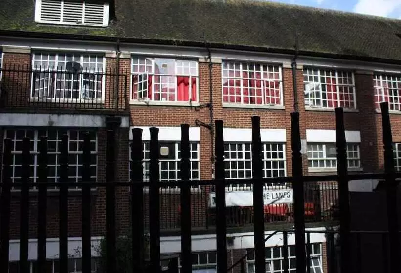 호스텔 Rock N Bowl