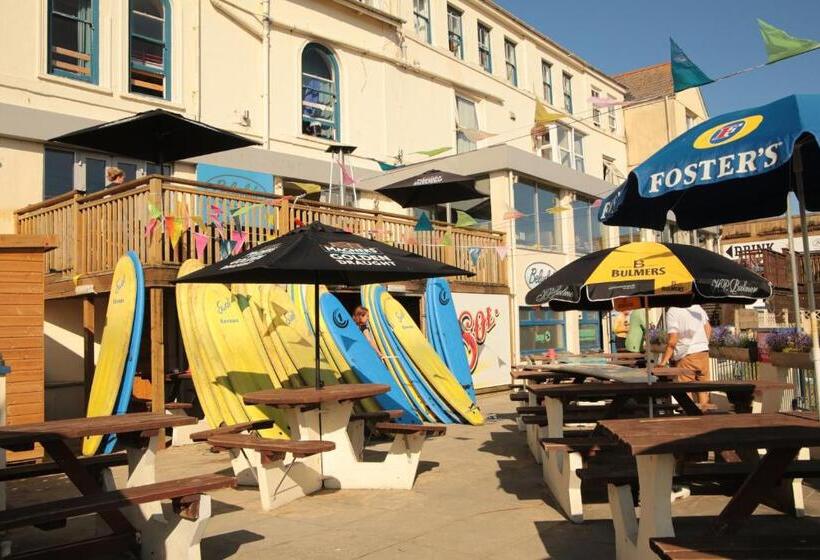 Retkeilymaja St Christopher S Inn Newquay