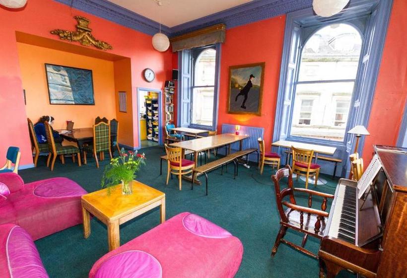 Общежитие William Wallace