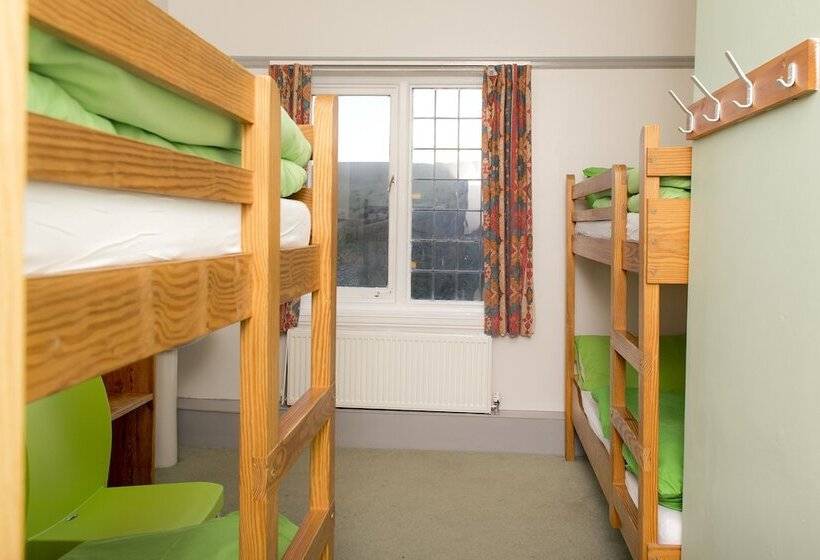 Yha Ravenstor Hostel