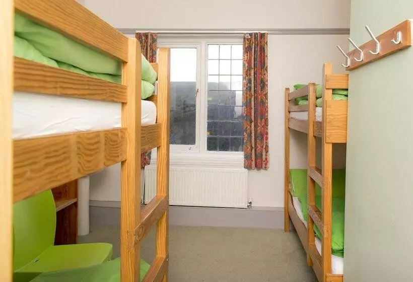 Yha Ravenstor Hostel