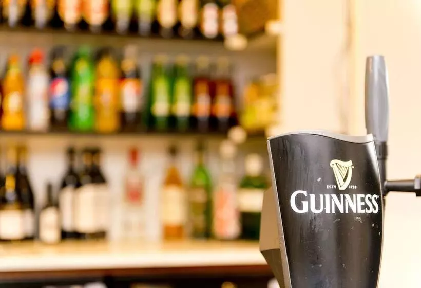 Yha Ravenstor Hostel