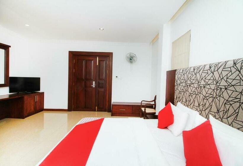 فندق Queensbury Malabe