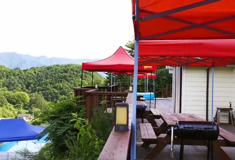ホテル Yeongwol Donggang Castle Pension