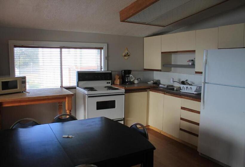 مبيت وإفطار Orca Inn