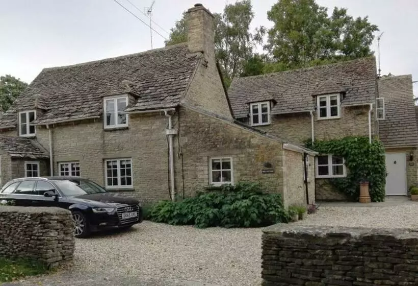 Aamiaismajoitus (B&B) Well Cottage B And B