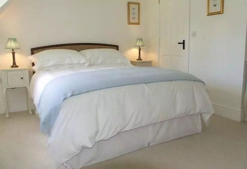 Aamiaismajoitus (B&B) Well Cottage B And B