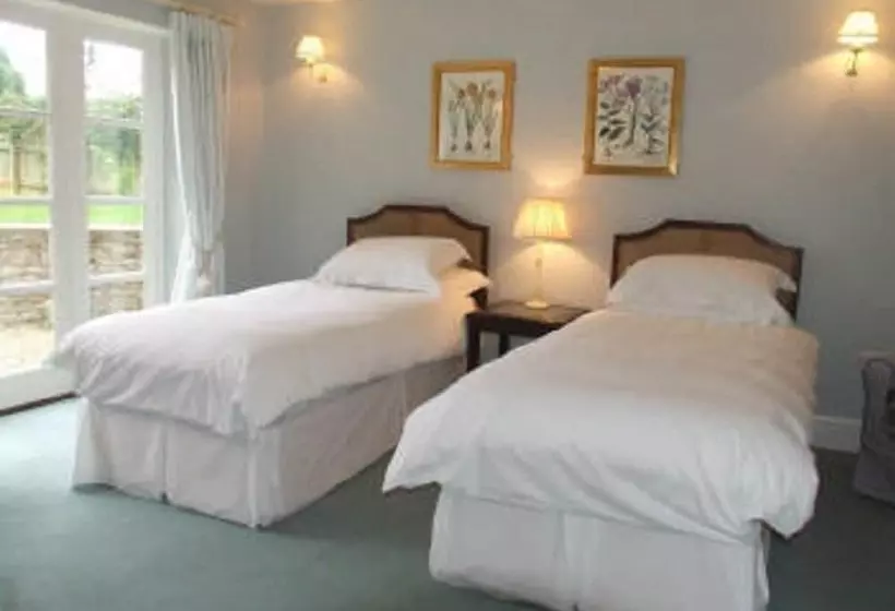 Aamiaismajoitus (B&B) Well Cottage B And B