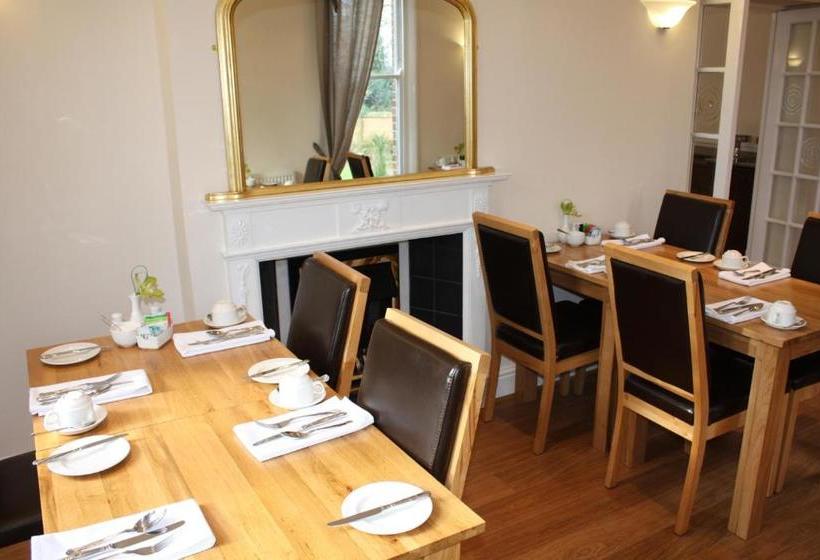 مبيت وإفطار Parklands