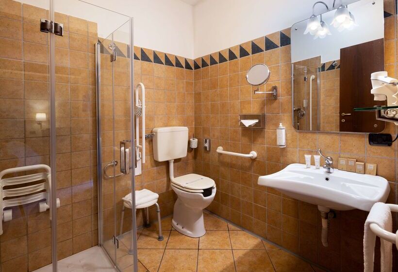 Best Western Plus Hotel Le Rondini